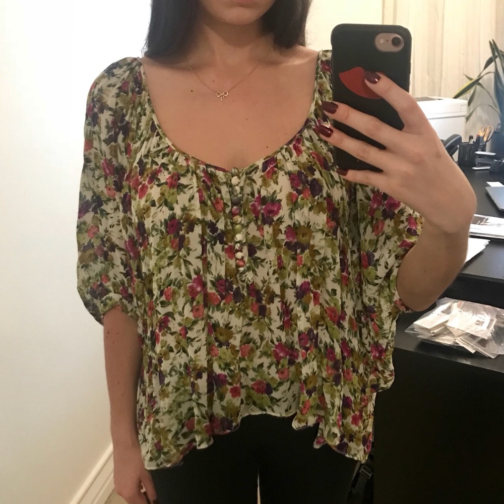 Blu moon (planet blue brand) floral tunic blouse